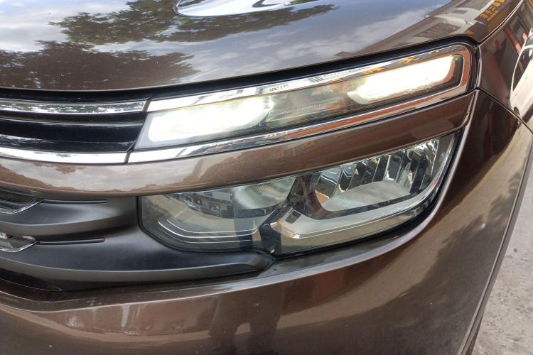 雪铁龙 天逸 C5 AIRCROSS 2017款 380THP 时尚型车身外观36