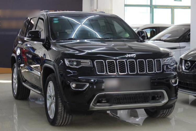 Jeep 大切诺基(进口) 2017款 3.0L 舒享导航版车身外观6004