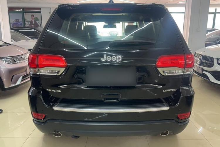 Jeep 大切诺基(进口) 2017款 3.0L 舒享导航版车身外观6002