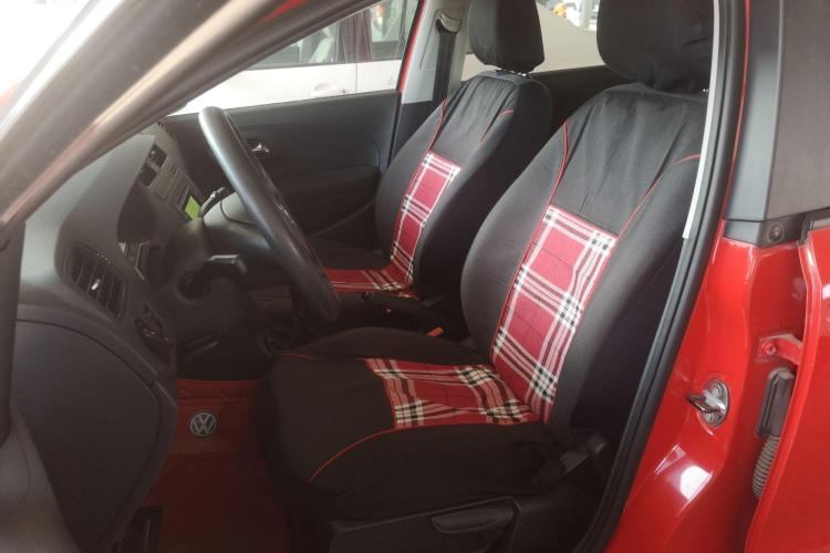 大众 Polo 2016款 1.4L 手动风尚型局部细节19