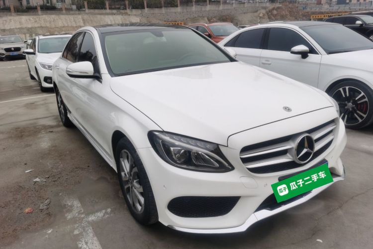 奔驰C级 2018款 C 180 L 时尚型运动版车身外观3