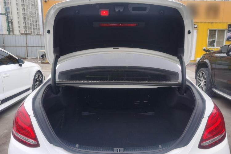 奔驰C级 2018款 C 180 L 时尚型运动版中控内饰23