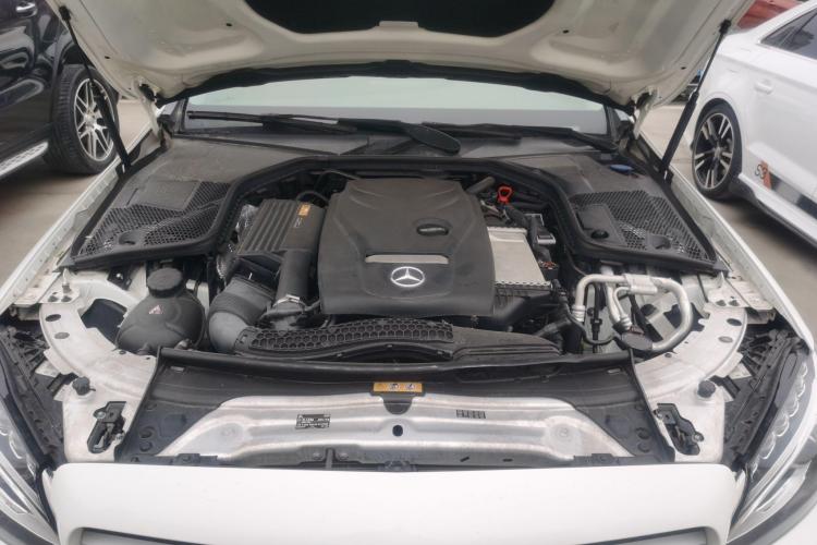 奔驰C级 2018款 C 180 L 时尚型运动版机舱底盘24