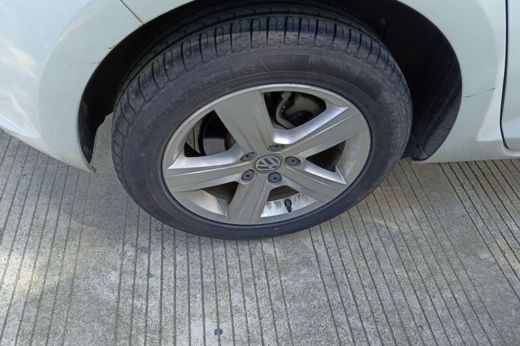 大众 高尔夫 2016款 230TSI 自动舒适型车身外观56