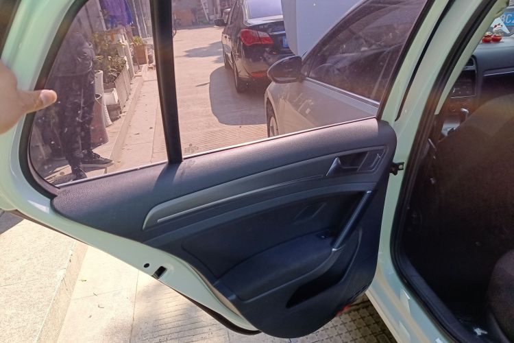 大众 高尔夫 2016款 230TSI 自动舒适型中控内饰49