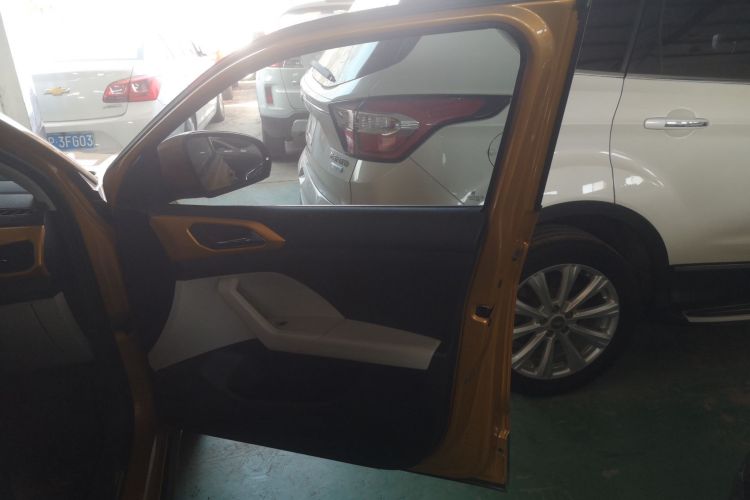 大众 途铠 2019款 1.5L 自动舒适版中控内饰42