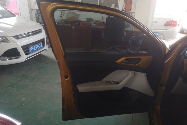 大众 途铠 2019款 1.5L 自动舒适版中控内饰47