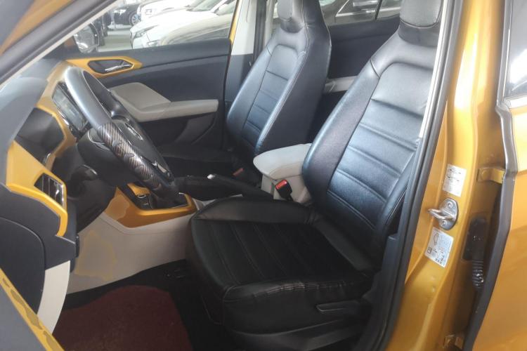 大众 途铠 2019款 1.5L 自动舒适版中控内饰19