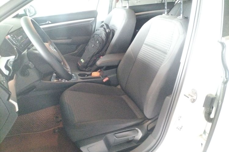 大众 宝来 2021款 1.5L 自动时尚智联版局部细节19