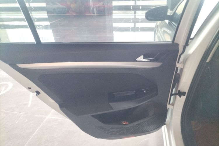 大众 宝来 2021款 1.5L 自动时尚智联版中控内饰7008