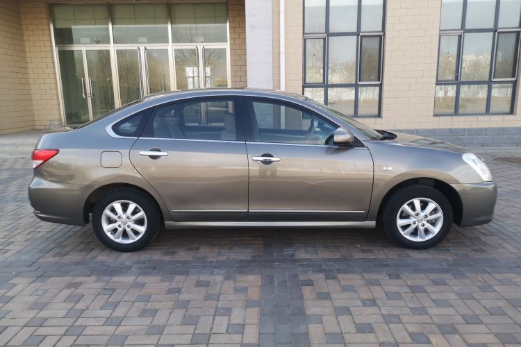 日产 轩逸 2018款 经典 1.6XE+ 手动领先版车身外观6002