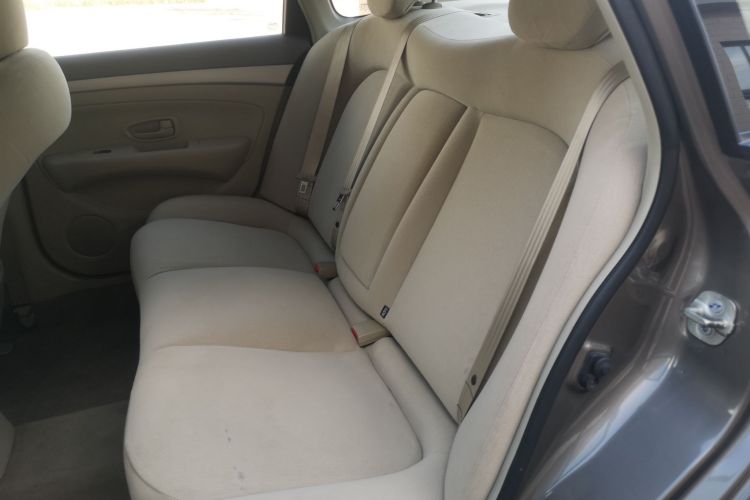 日产 轩逸 2018款 经典 1.6XE+ 手动领先版中控内饰7001