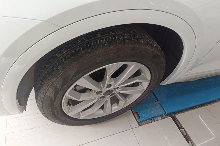 奥迪Q5L 2022款 改款 40T 豪华动感型车身外观35