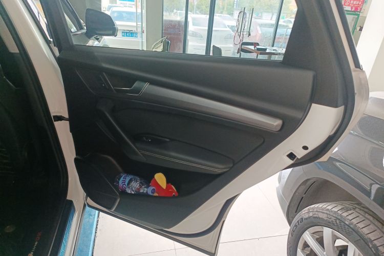 奥迪Q5L 2022款 改款 40T 豪华动感型中控内饰45