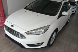 福特 福克斯 2018款 三厢经典 1.6L 自动风尚型智行版