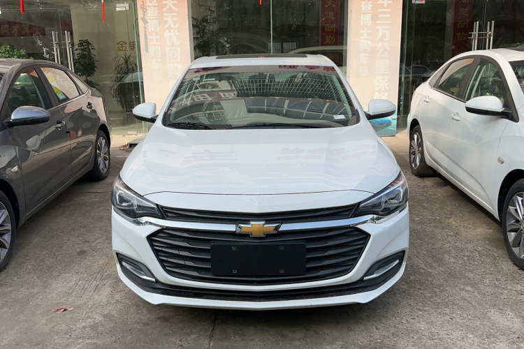 雪佛兰 科鲁泽 2022款 320 自动悦享天窗版车身外观6001