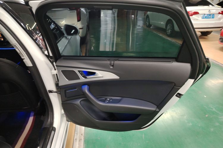 奥迪A6L 2016款 45 TFSI quattro 运动型中控内饰7006