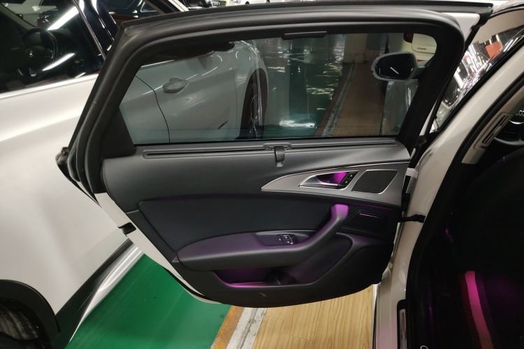 奥迪A6L 2016款 45 TFSI quattro 运动型中控内饰7008