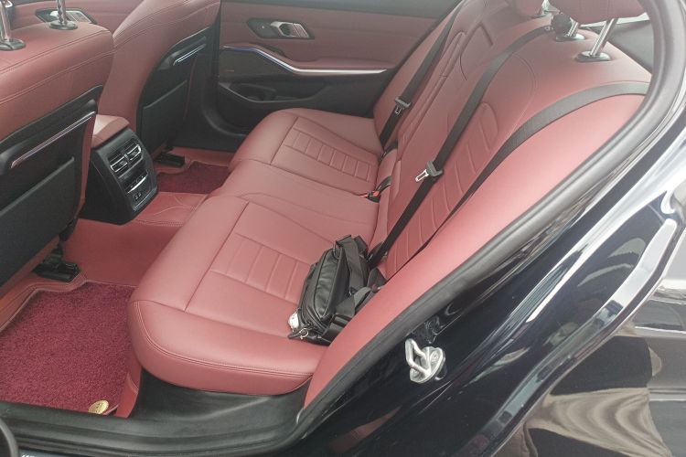 宝马3系 2022款 325Li M运动曜夜套装中控内饰21