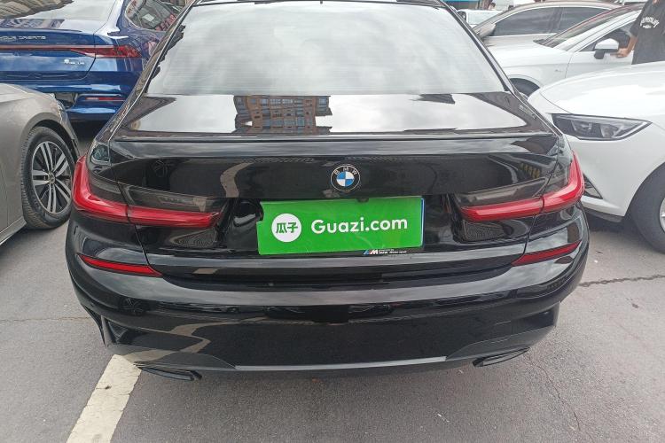 宝马3系 2022款 325Li M运动曜夜套装车身外观6