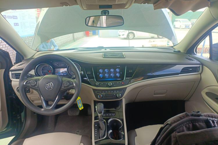 别克 威朗 2015款 三厢 15S 自动领先型中控内饰7002