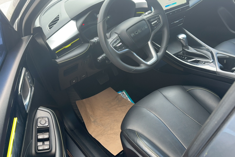 荣威i5 2021款 1.5L CVT钻石版中控内饰19