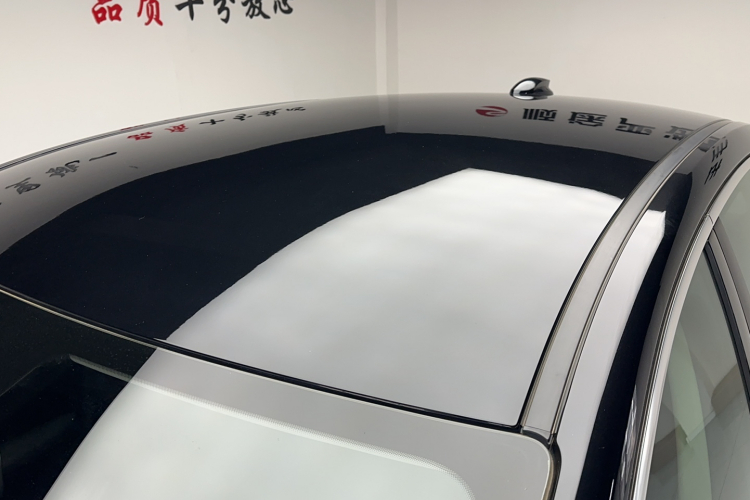 红旗E-QM5 2022款 431km 充电乐享版局部细节57