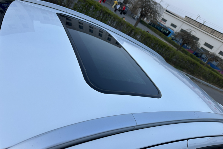 吉利汽车 远景X3 2020款 1.5L CVT尊贵型局部细节57