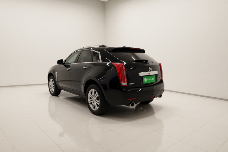 凯迪拉克SRX 2015款 3.0L 精英型车身外观5