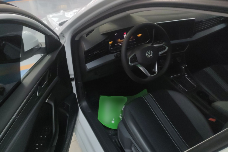 大众 速腾 2023款 300TSI DSG飞越版中控内饰20