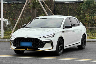 名爵 MG6 2021款 Pro 1.5T 自动Trophy豪华版