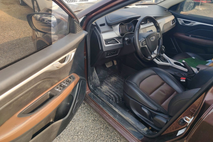 吉利汽车 远景 2018款 1.5L 自动幸福版中控内饰20