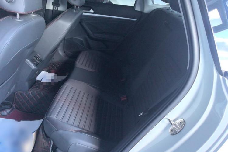 大众 朗逸 2023款 300TSI DSG星空满逸版中控内饰7001