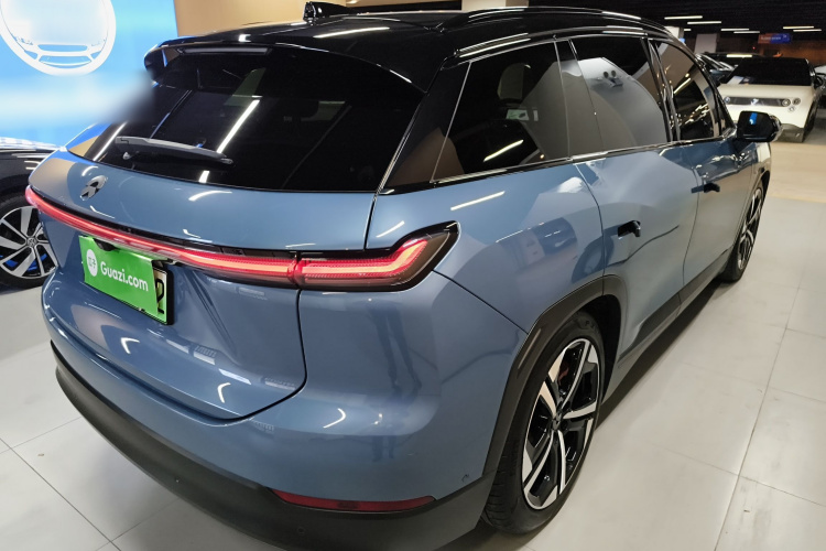 蔚来ES7 2022款 100kWh 首发版车身外观7