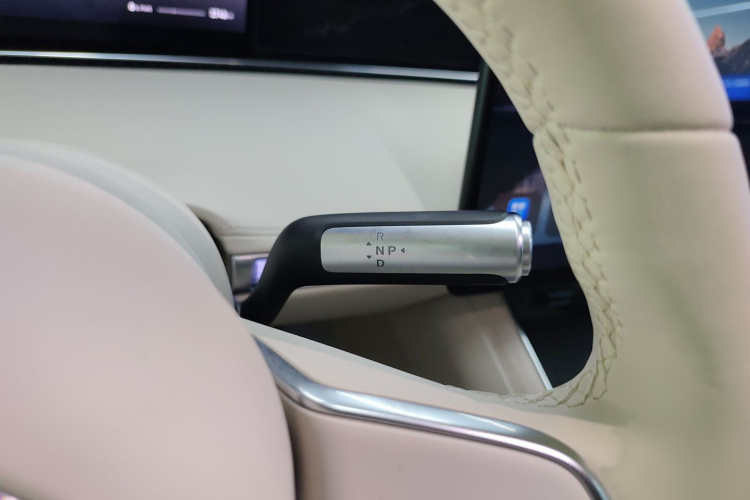 鸿蒙智行 享界S9 2025款 增程 Ultra局部细节18