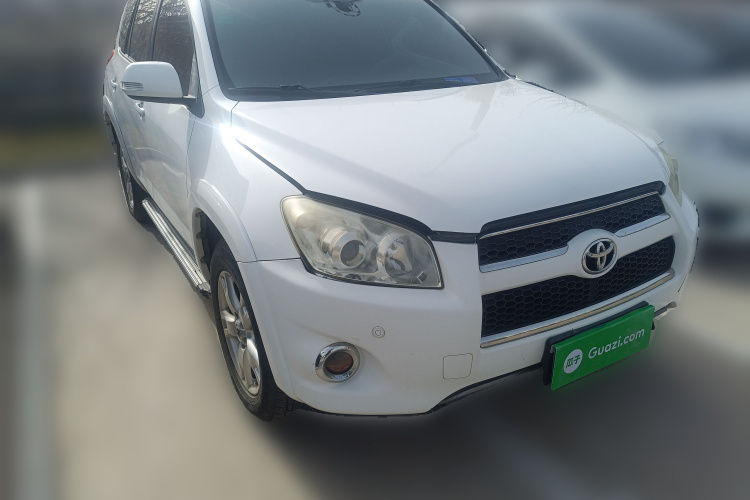 丰田 RAV4荣放 2011款 2.0L 自动豪华版车身外观6002