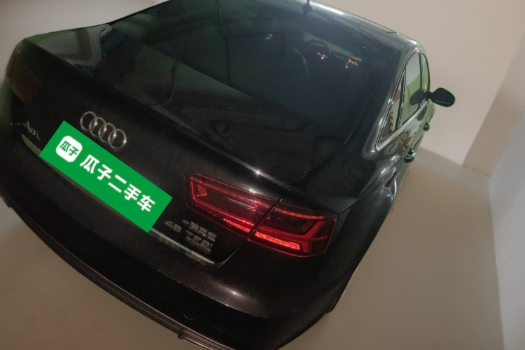奥迪A6L 2018款 30周年年型 45 TFSI quattro 运动型车身外观7