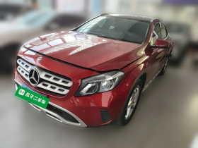 奔驰GLA 2019款 GLA 200 动感型