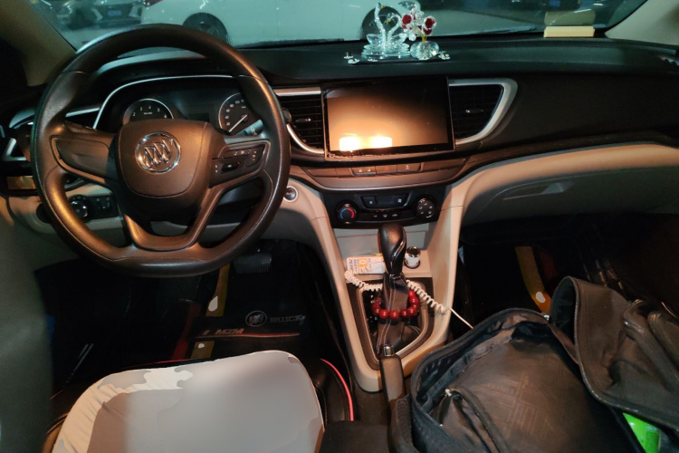 别克 英朗 2017款 15N 自动进取型中控内饰12