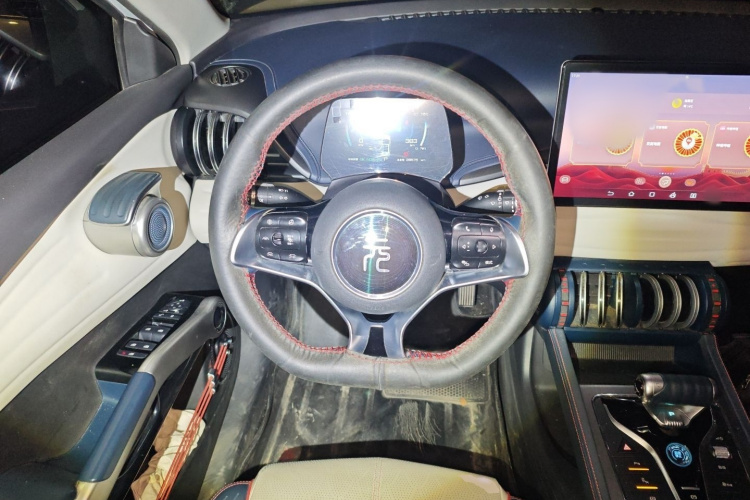 比亚迪 元PLUS 2022款 510KM 旗舰型局部细节13