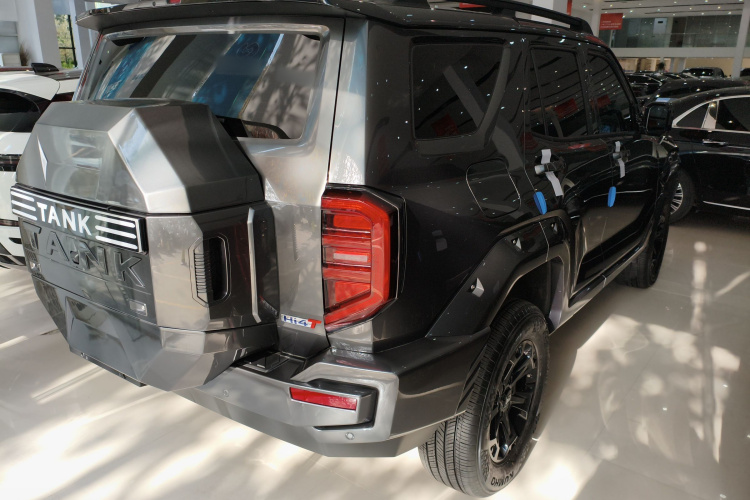 坦克400新能源 2024款 Hi4-T 越野版车身外观7