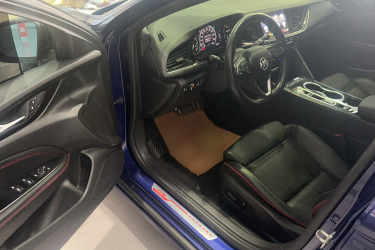 别克 君威 2020款 GS 28T 精英型中控内饰7002