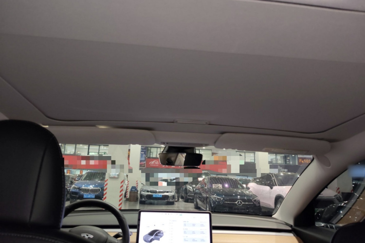 特斯拉 Model 3 2020款 标准续航后驱升级版局部细节22