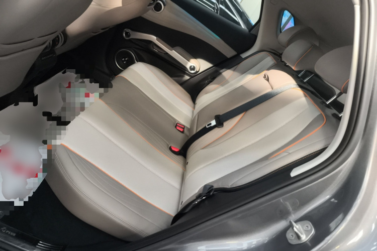 比亚迪 元PLUS 2024款 荣耀版 430KM 领先型中控内饰7004