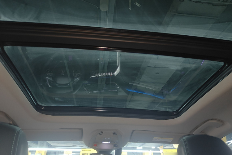 标致5008 2021款 400THP 7座豪华版局部细节22