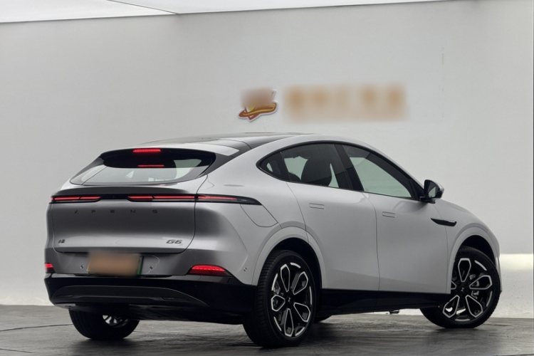 小鹏G6 2025款 625 长续航 Max 旗舰版车身外观6003