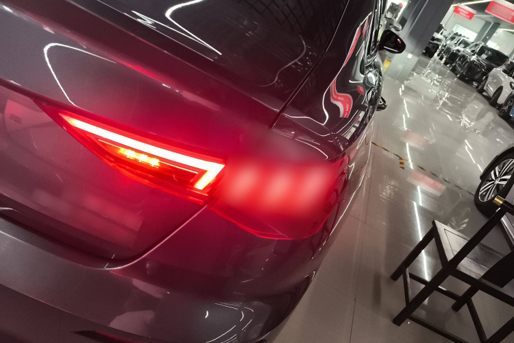 奥迪A3 2023款 改款 A3L Limousine 35 TFSI 时尚运动型车身外观6006