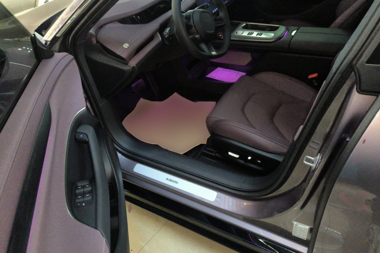 小米汽车 小米SU7 2024款 后驱超长续航高阶智驾Pro版中控内饰7003