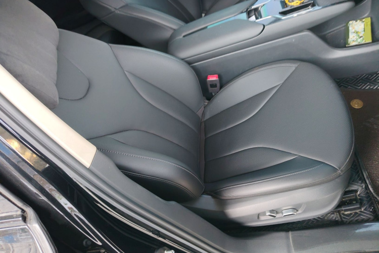 红旗E-QM5 2024款 560km PLUS局部细节41