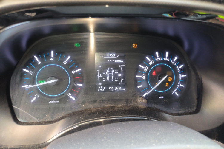 奇瑞 瑞虎3 2016款 1.6L CVT智尚版局部细节14